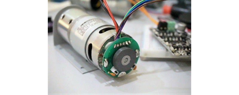 Measuring DC Motor RPM Through Built-in Hall Sensor Encoder