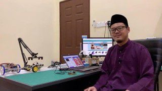 PLAY HARI RAYA MELODY USING MICRO:BIT AND MAKECODE