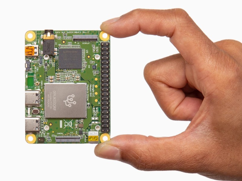 Google Coral AI Development Board Mini