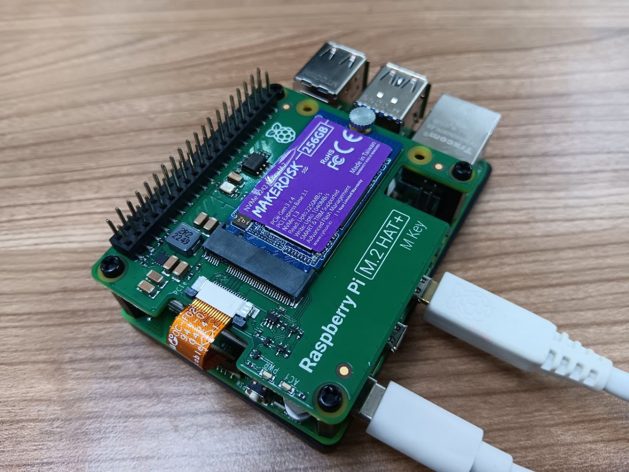 Raspberry Pi M.2 HAT+ with NVMe SSD for Raspberry Pi 5