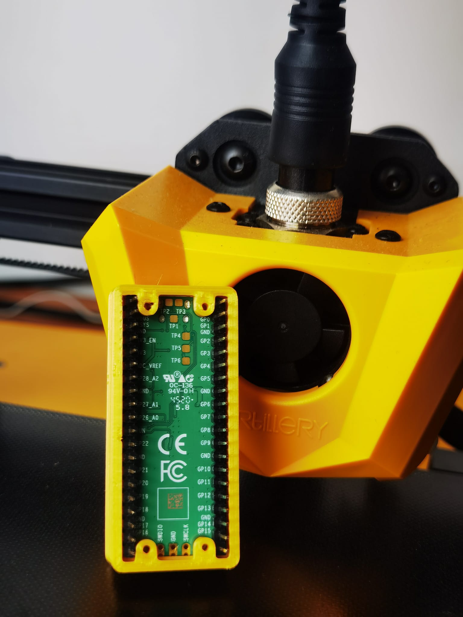 Detect rgb color with raspberry pi pico
